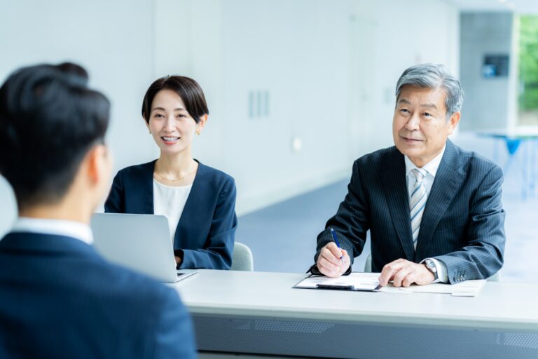 採用コストをかけずに中小企業の経営を回す業務効率化戦略